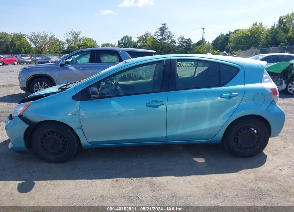 2014 TOYOTA PRIUS C TWO VIN: JTDKDTB30E1064708