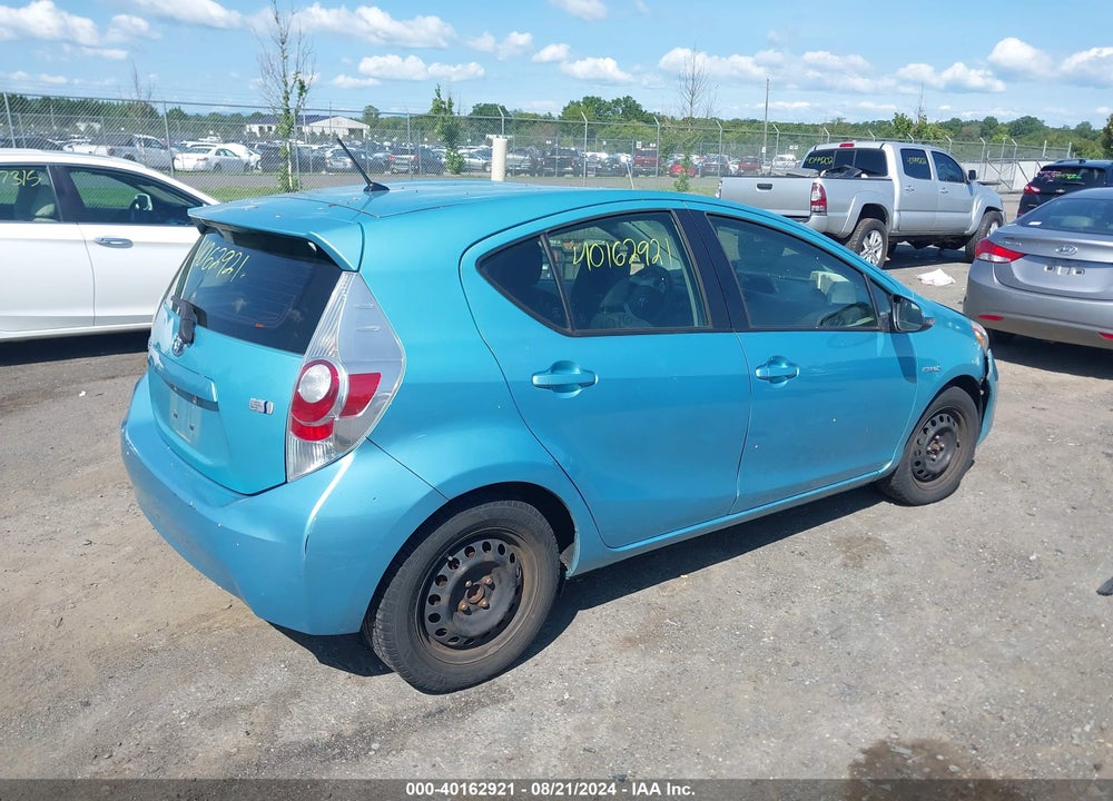 2014 TOYOTA PRIUS C TWO VIN: JTDKDTB30E1064708