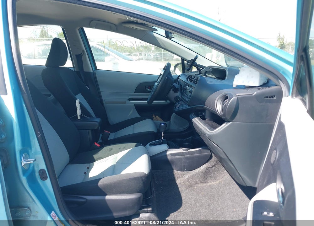 2014 TOYOTA PRIUS C TWO VIN: JTDKDTB30E1064708