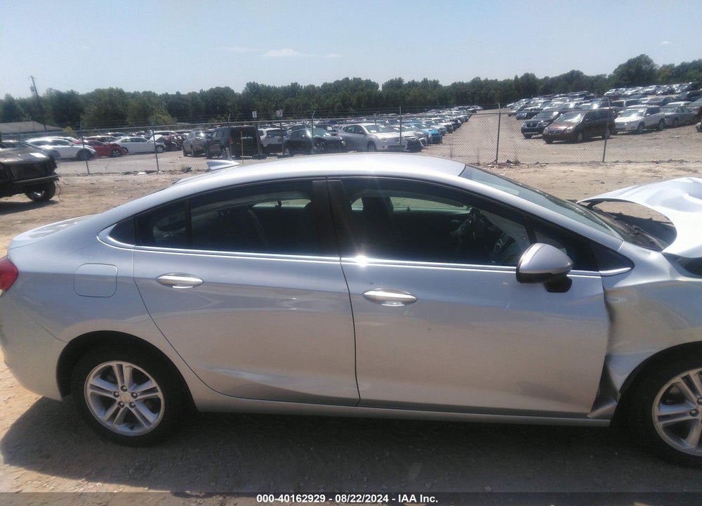 2017 CHEVROLET CRUZE LT AUTO VIN: 1G1BE5SM1H7195111