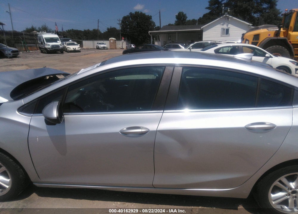 2017 CHEVROLET CRUZE LT AUTO VIN: 1G1BE5SM1H7195111