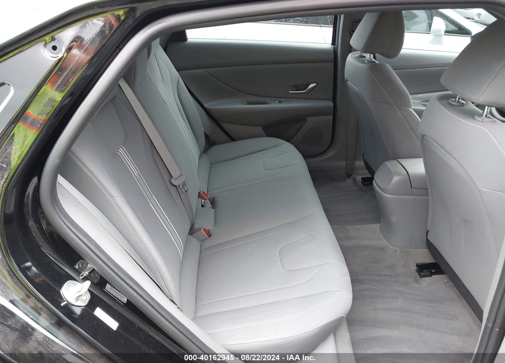 2022 HYUNDAI ELANTRA SEL VIN: KMHLM4AG9NU309403