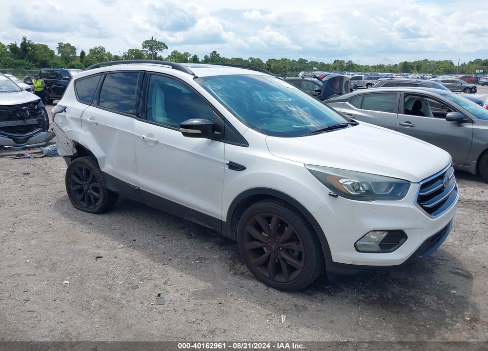 2017 FORD ESCAPE TITANIUM VIN: 1FMCU9J94HUD59922