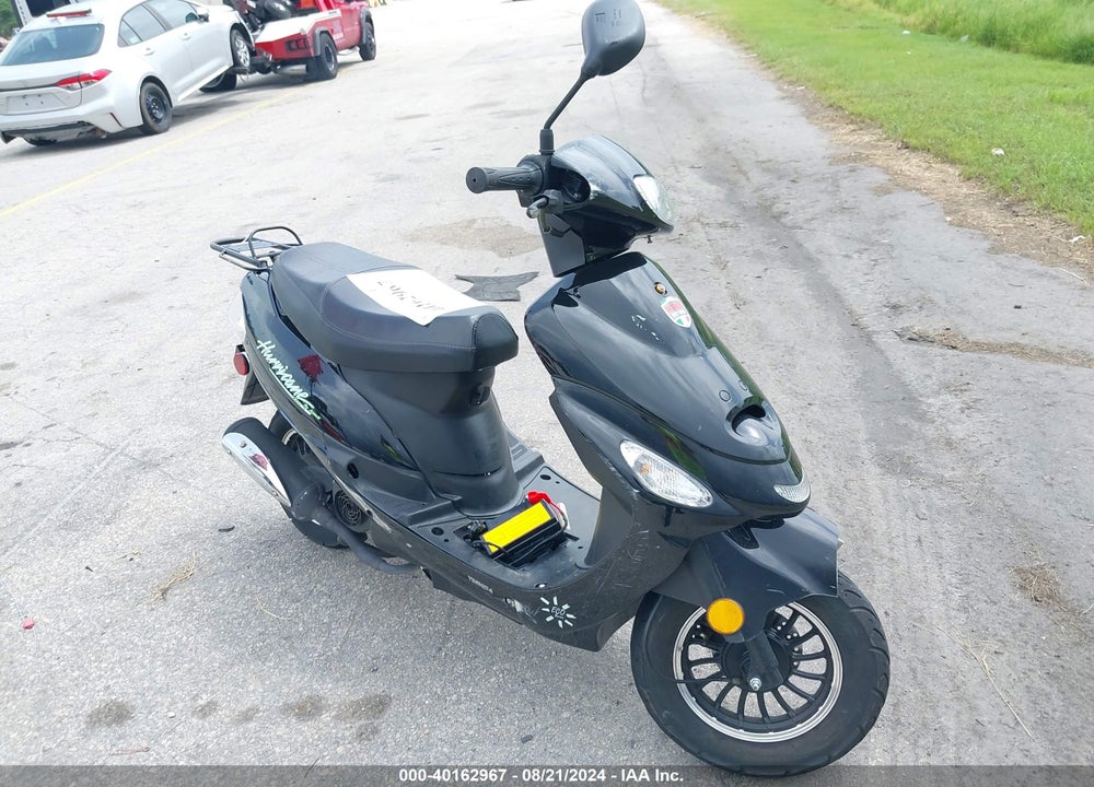 2023 YIBEN 3 SERIES VIN: LYDY3TBB3P1500283