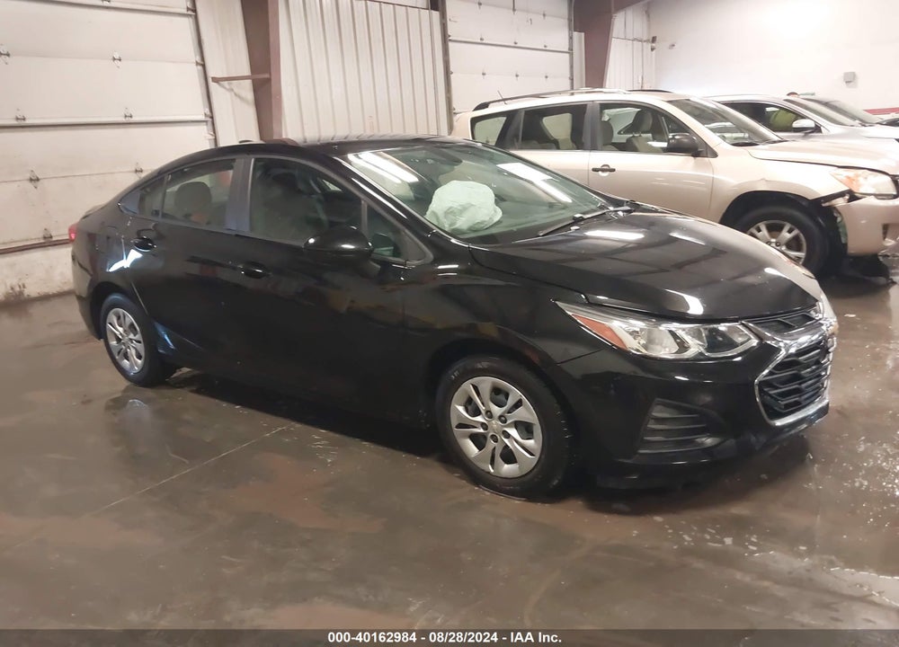 2019 CHEVROLET CRUZE LS VIN: 1G1BC5SM2K7134637