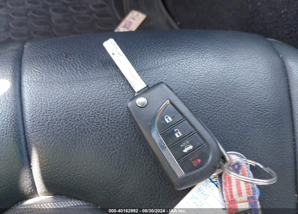 2020 TOYOTA CAMRY SE VIN: 4T1G11AK9LU860523