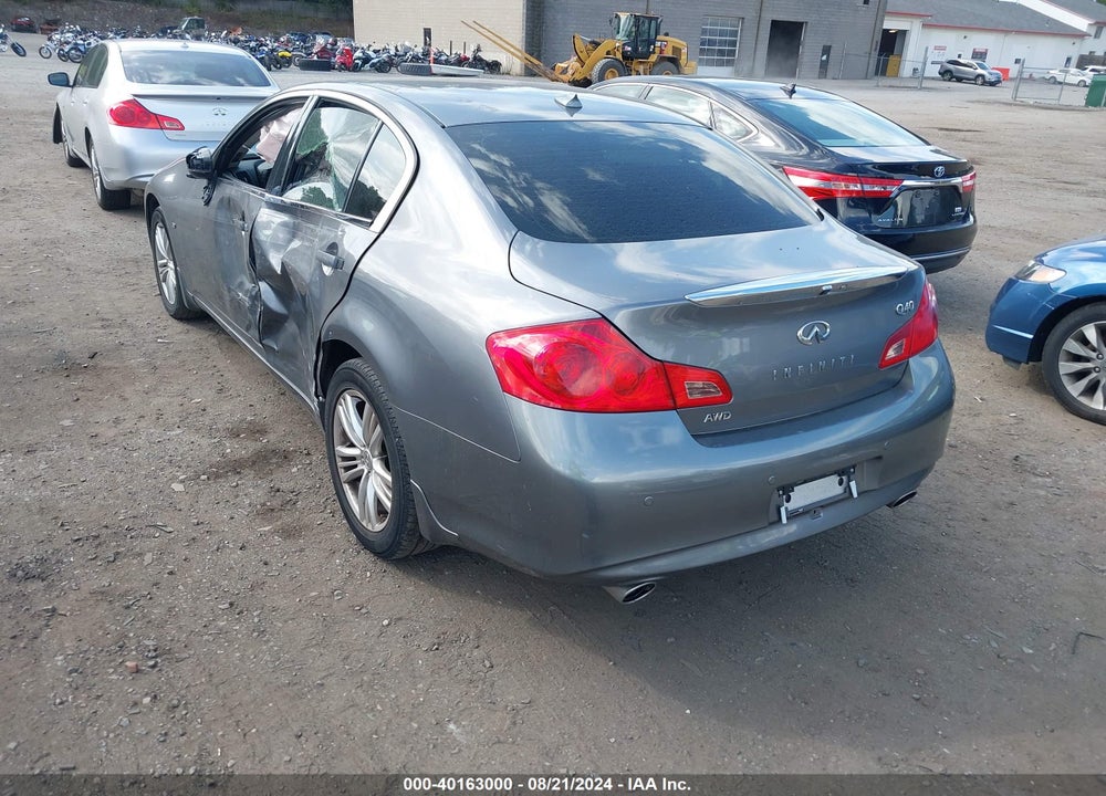 2015 INFINITI Q40 VIN: JN1CV6ARXFM522881