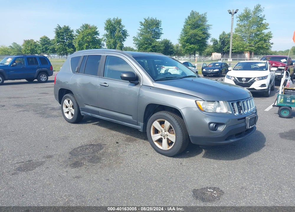 2013 JEEP COMPASS LATITUDE VIN: 1C4NJDEB1DD196551