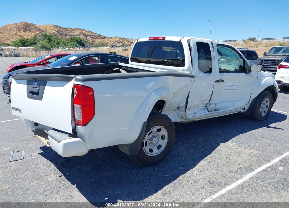 2018 NISSAN FRONTIER S VIN: 1N6BD0CT1JN742766