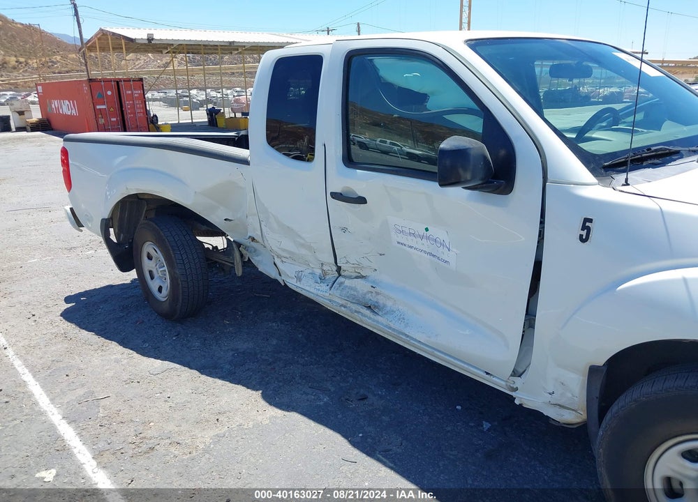 2018 NISSAN FRONTIER S VIN: 1N6BD0CT1JN742766