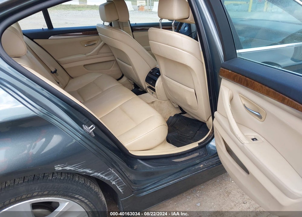 2011 BMW 528I VIN: WBAFR1C51BC743021