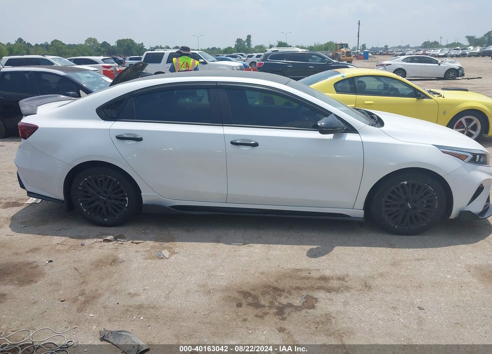 2023 KIA FORTE GT LINE VIN: 3KPF54AD0PE517885