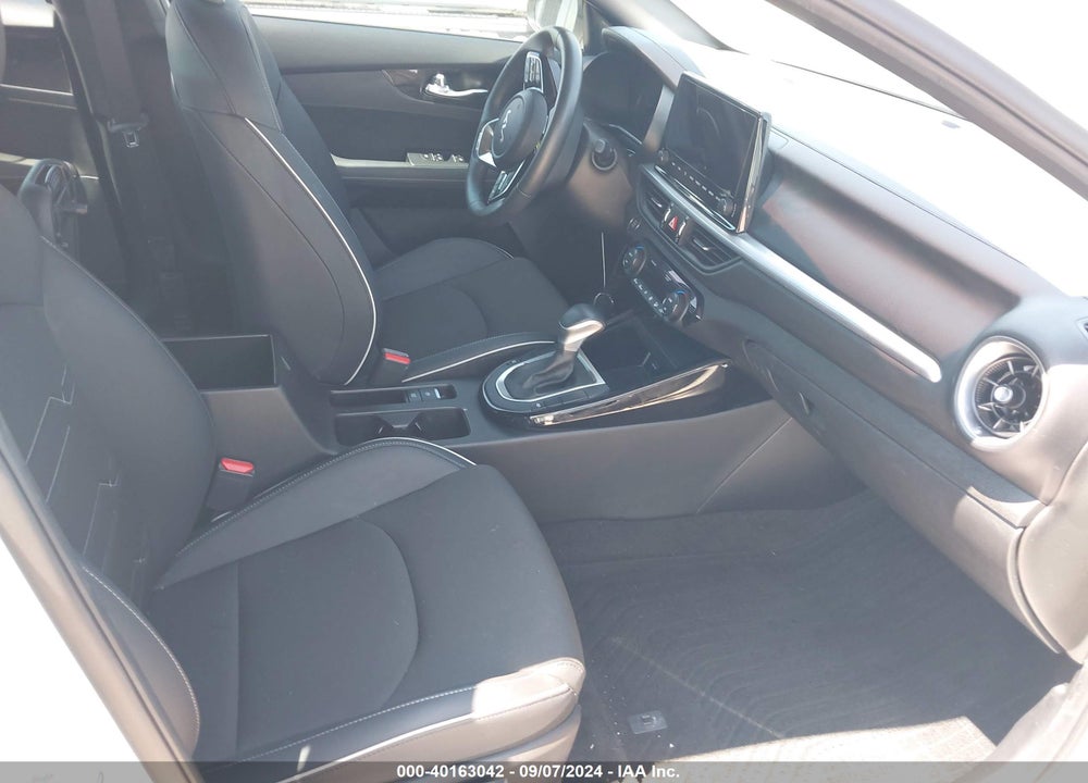 2023 KIA FORTE GT LINE VIN: 3KPF54AD0PE517885