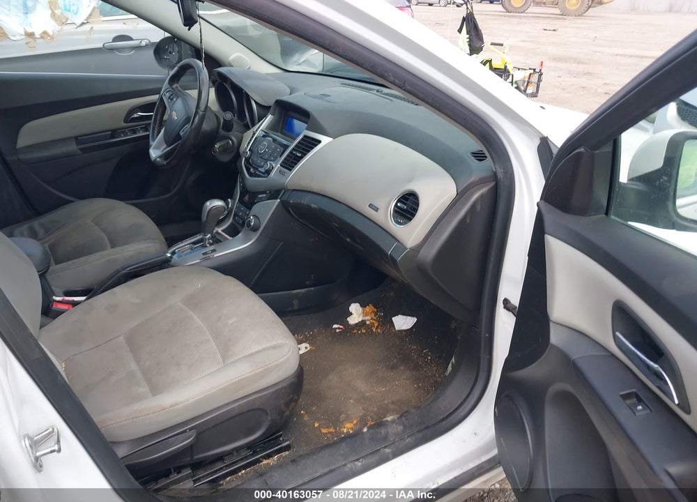2014 CHEVROLET CRUZE 1LT AUTO VIN: 1G1PC5SB2E7386283