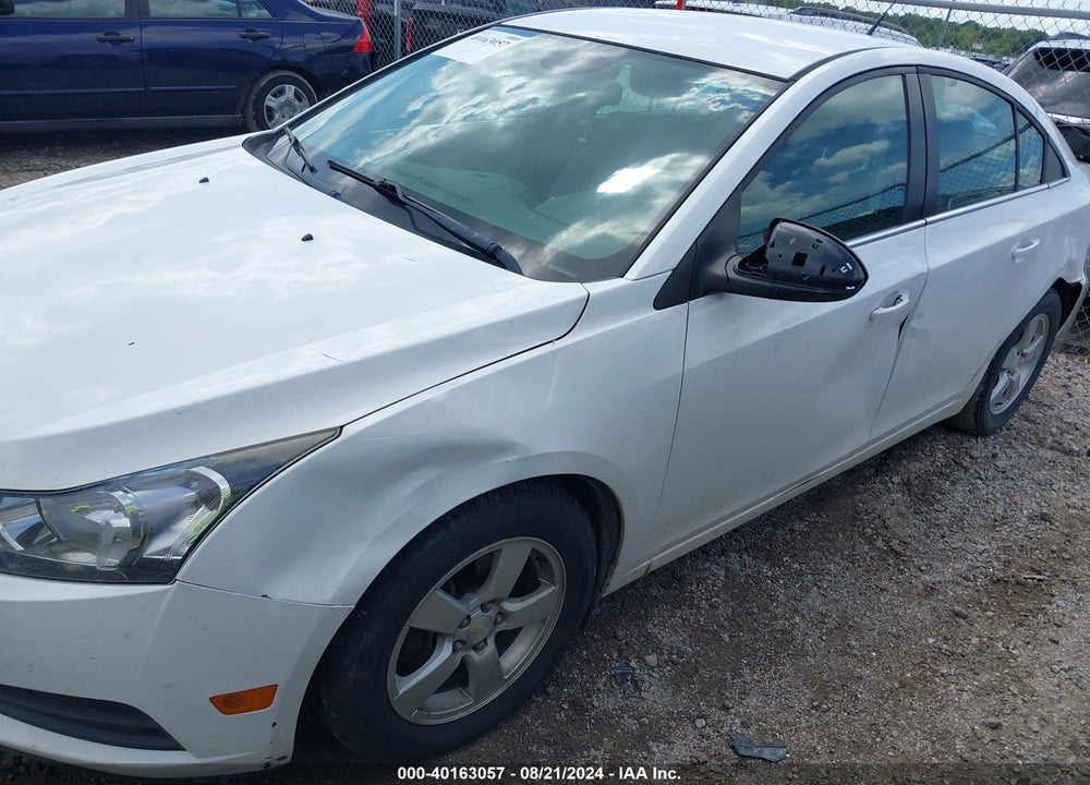 2014 CHEVROLET CRUZE 1LT AUTO VIN: 1G1PC5SB2E7386283