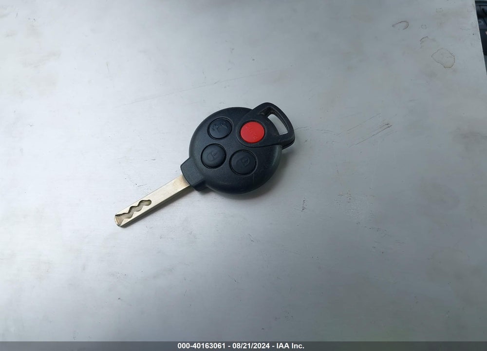 2014 SMART FORTWO ELECTRIC DRIVE PASSION VIN: WMEEK9AA4EK785731