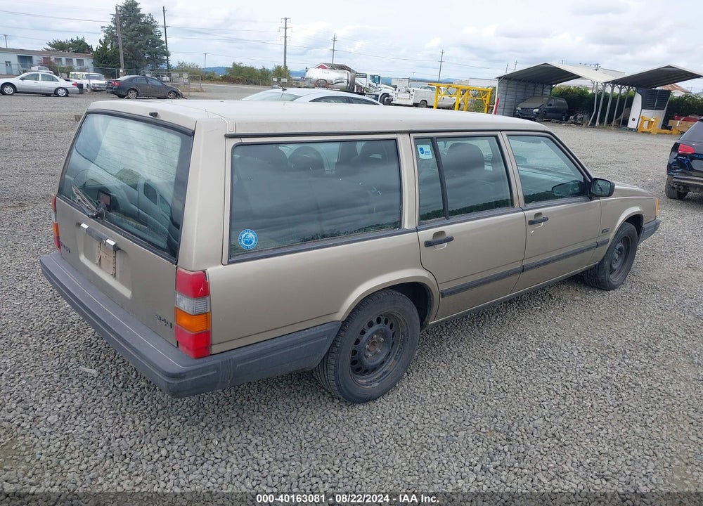 1994 VOLVO 940 VIN: YV1JW8314R1128703
