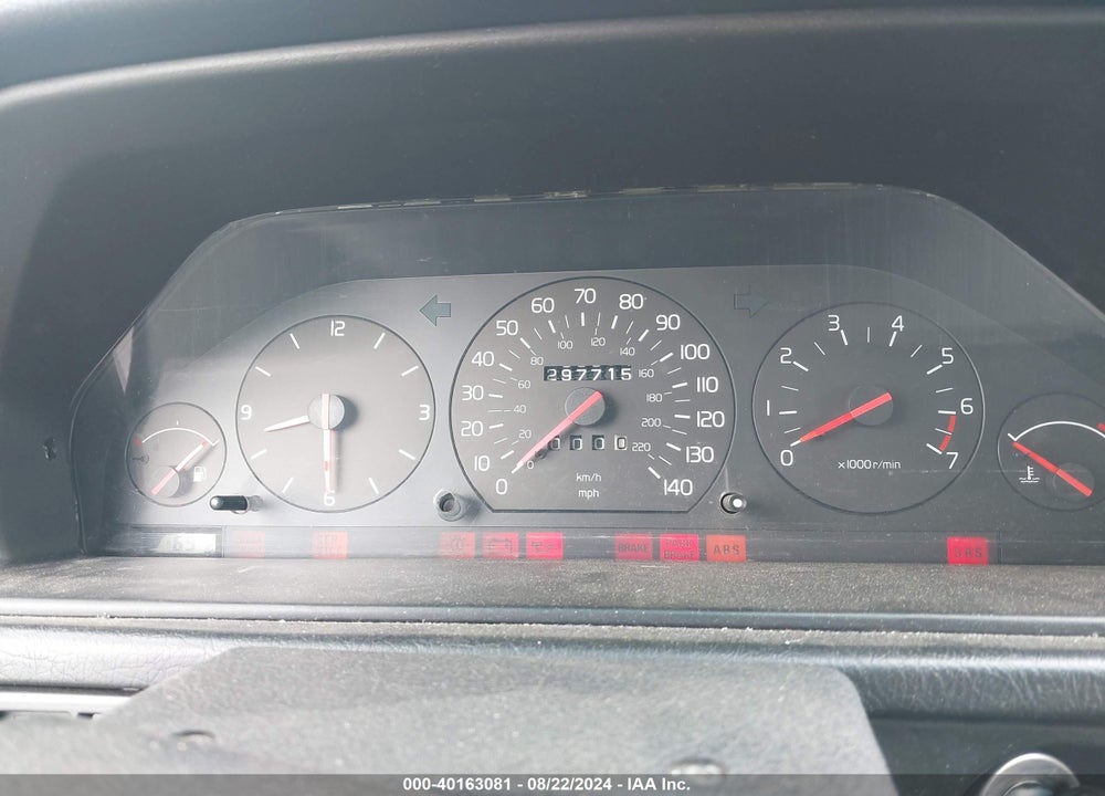 1994 VOLVO 940 VIN: YV1JW8314R1128703
