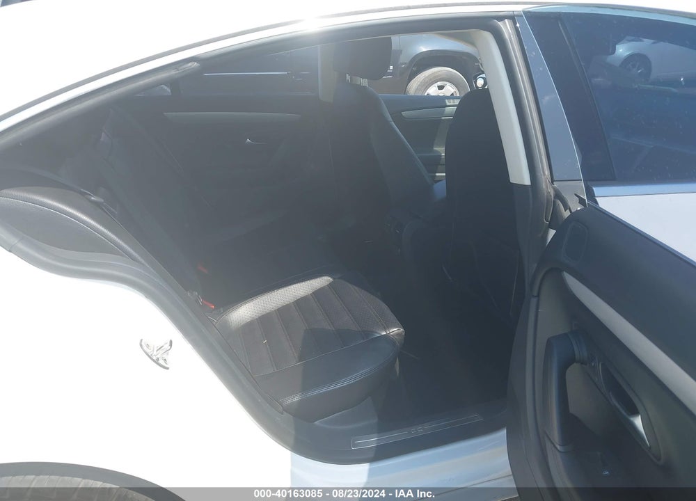 2013 VOLKSWAGEN CC 2.0T SPORT VIN: WVWBN7AN0DE526635