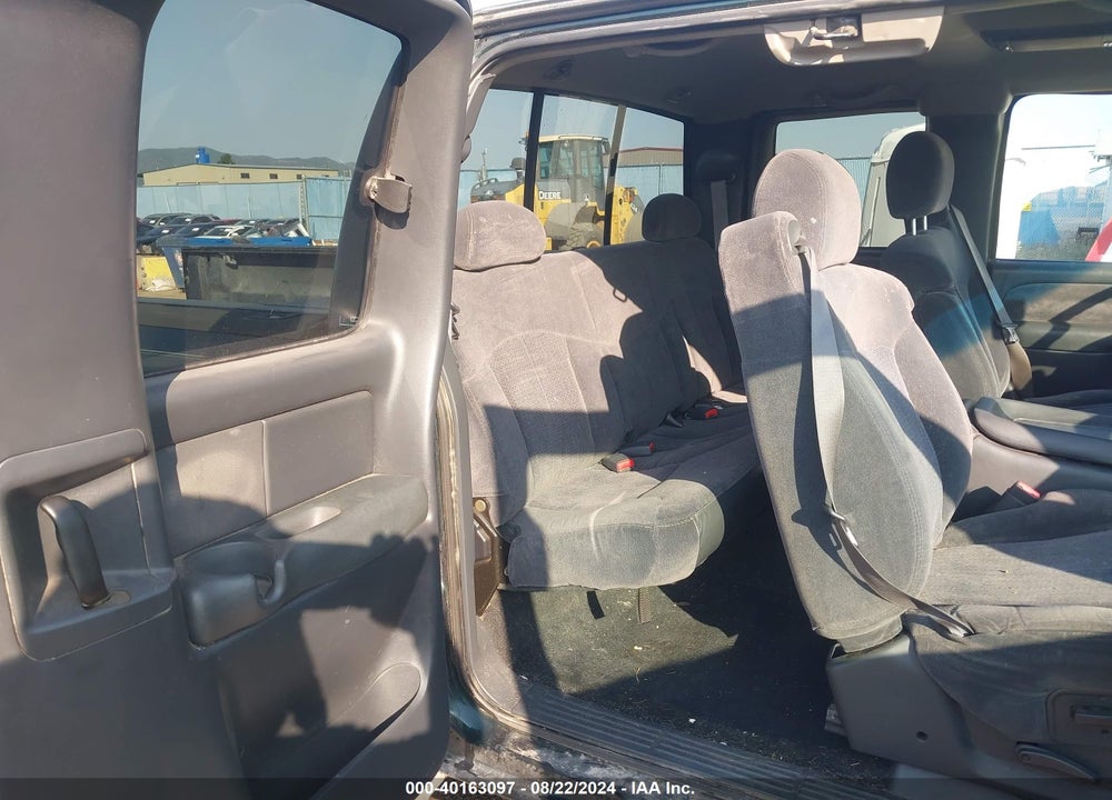 2002 CHEVROLET SILVERADO 2500HD LS VIN: 1GCHK29G22E117920