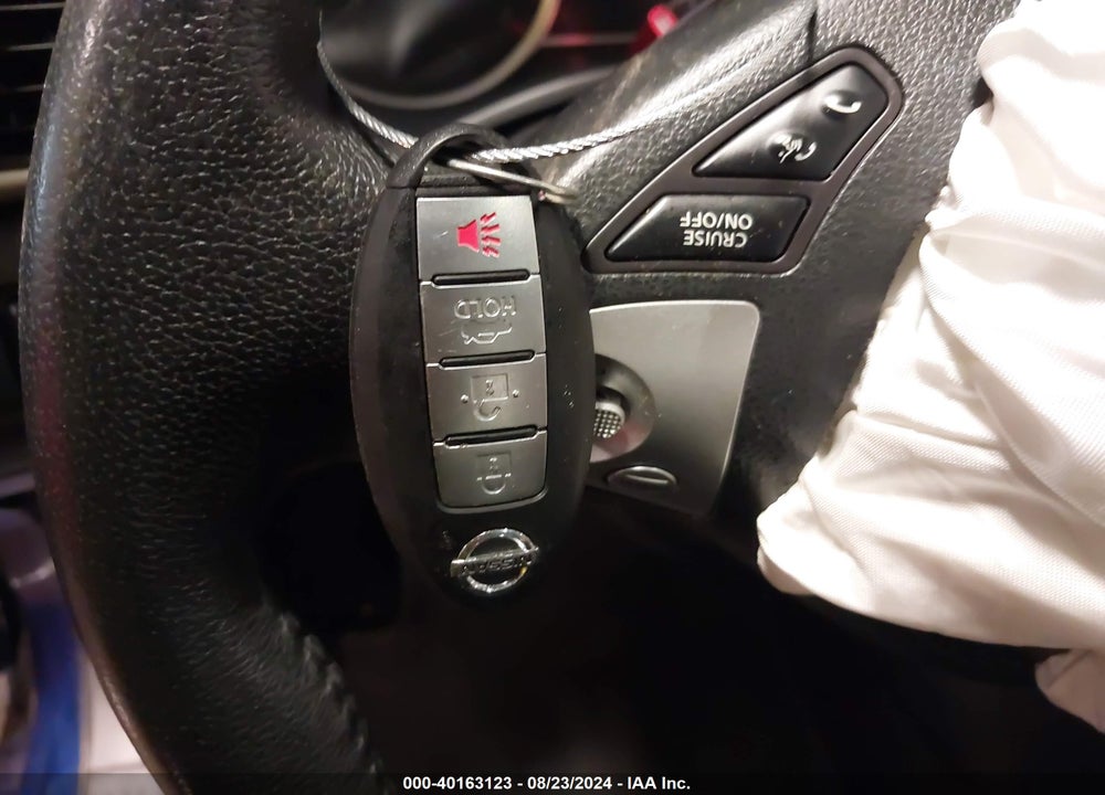 2018 NISSAN SENTRA SV VIN: 3N1AB7AP7JL640281