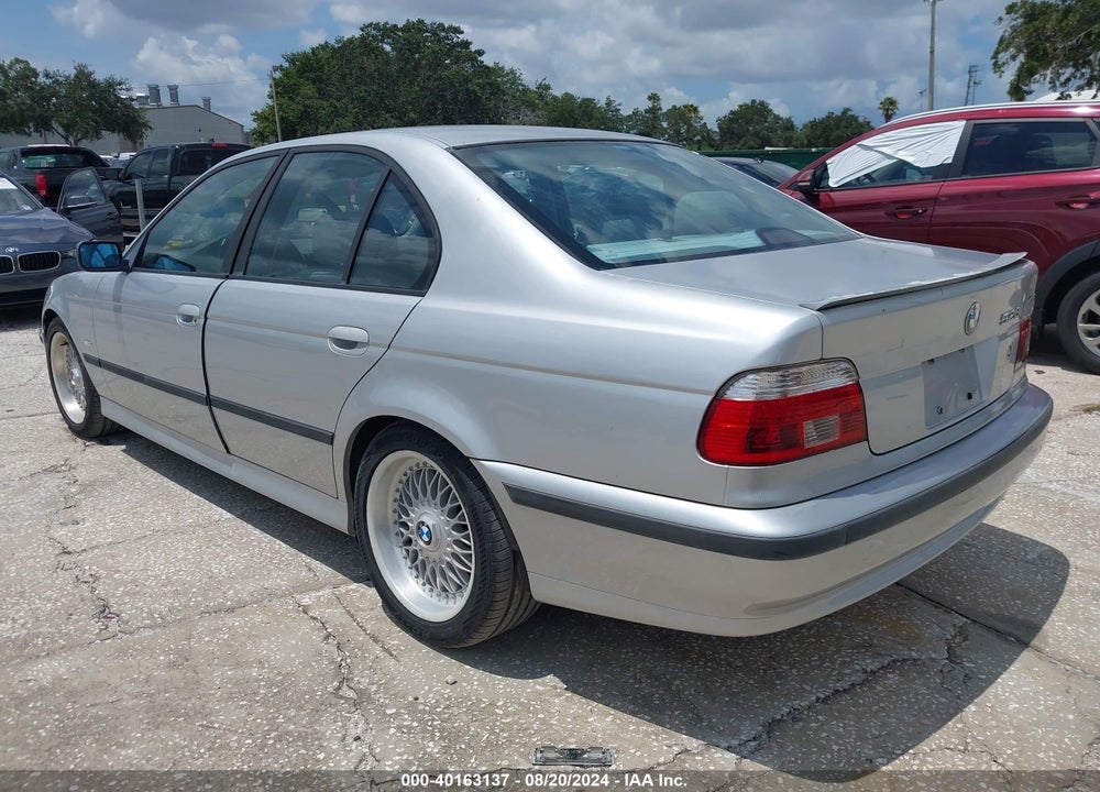2000 BMW 528IA VIN: WBADM6346YGV00431