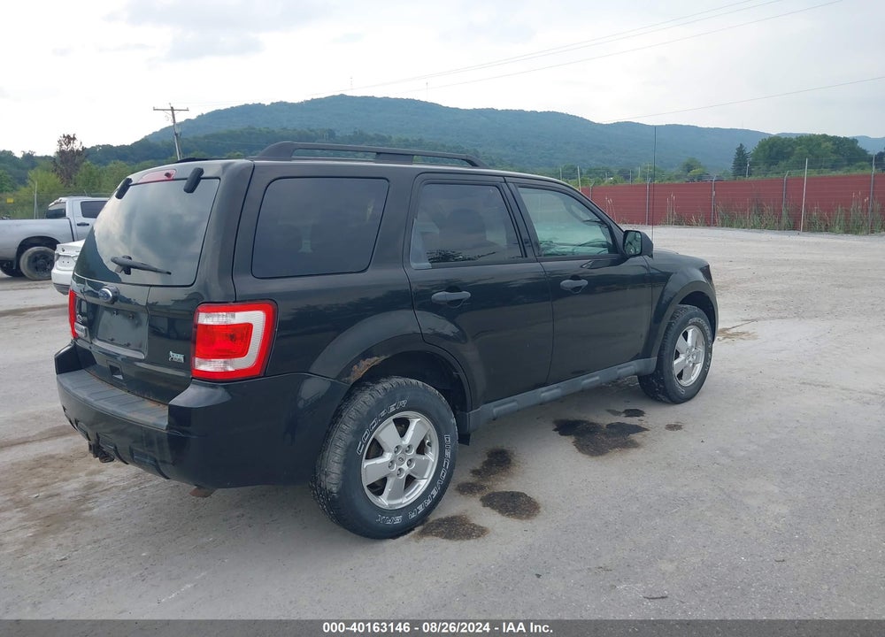2011 FORD ESCAPE XLT VIN: 1FMCU9DG0BKA61171