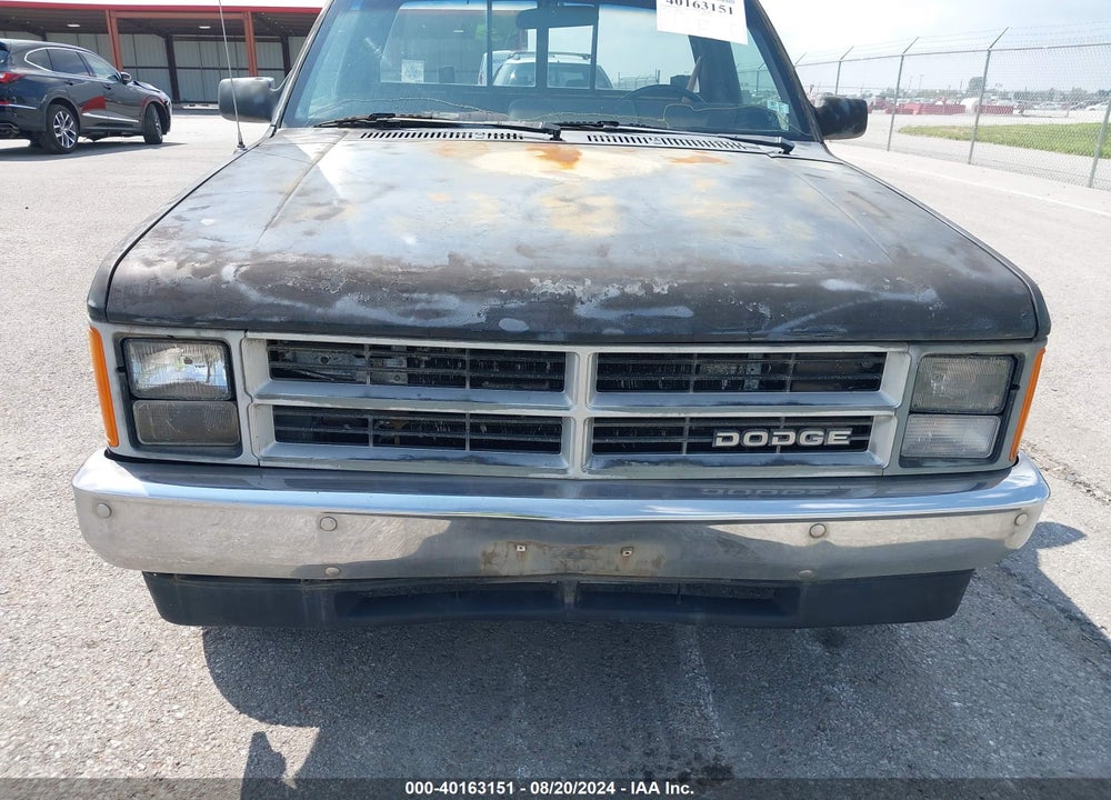 1989 DODGE DAKOTA VIN: 1B7FL16G4KS040679