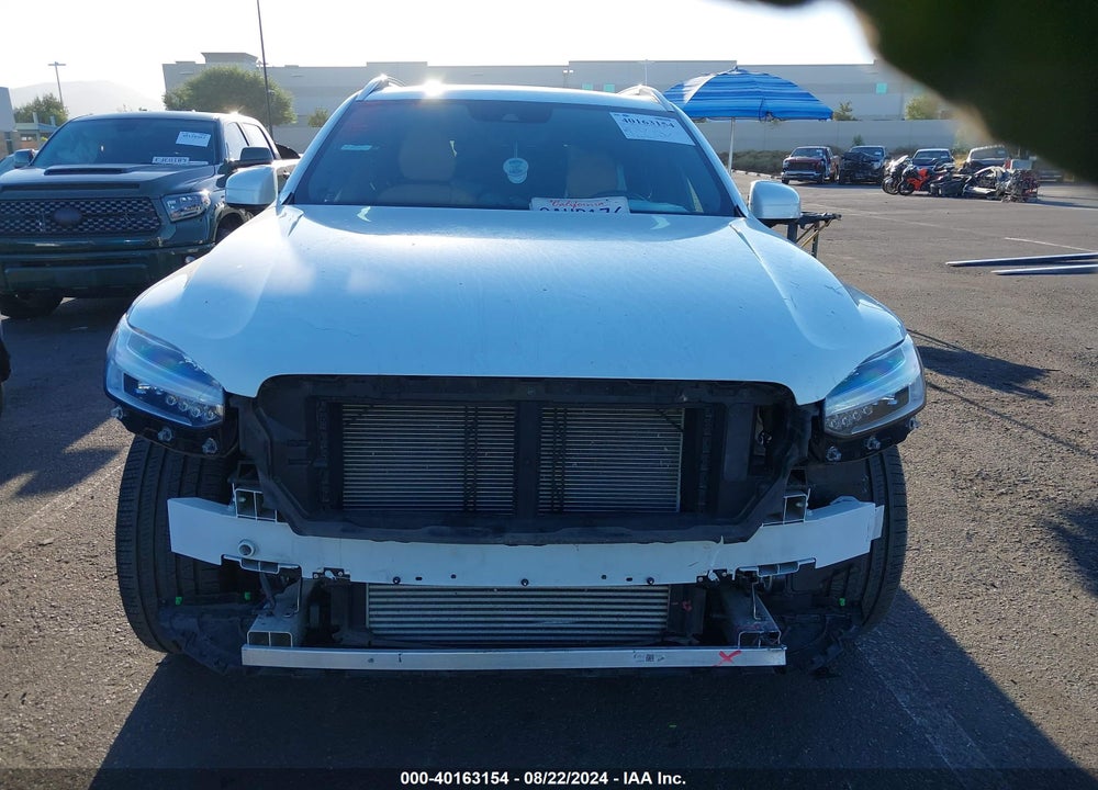 2018 VOLVO XC90 T6 MOMENTUM VIN: YV4A22PK3J1210957