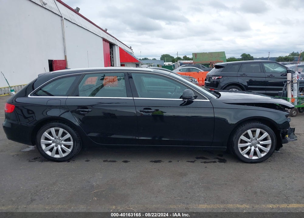 2009 AUDI A4 2.0T AVANT VIN: WAUGF78K79A172610
