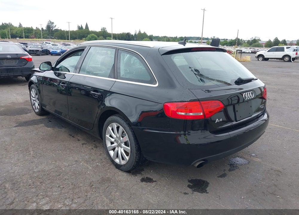 2009 AUDI A4 2.0T AVANT VIN: WAUGF78K79A172610