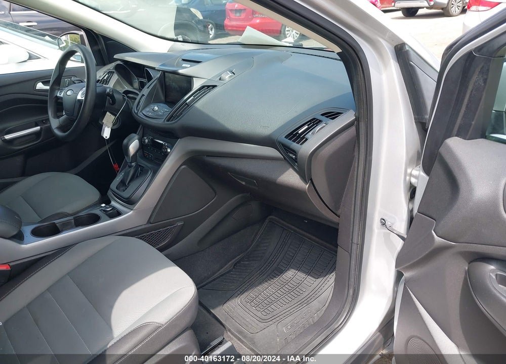 2015 FORD ESCAPE SE VIN: 1FMCU0G99FUB09284