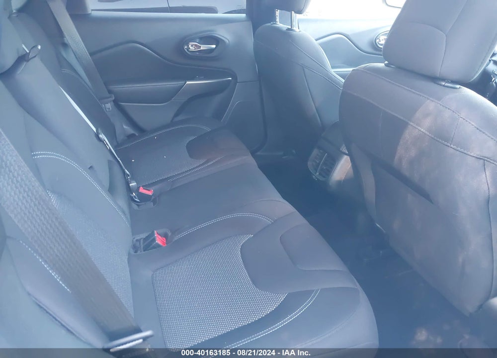 2020 JEEP CHEROKEE LATITUDE FWD VIN: 1C4PJLCB4LD514828