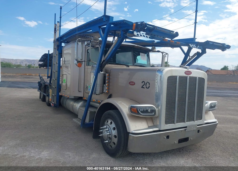 2014 PETERBILT 388 VIN: 1NPWD49X8ED227466