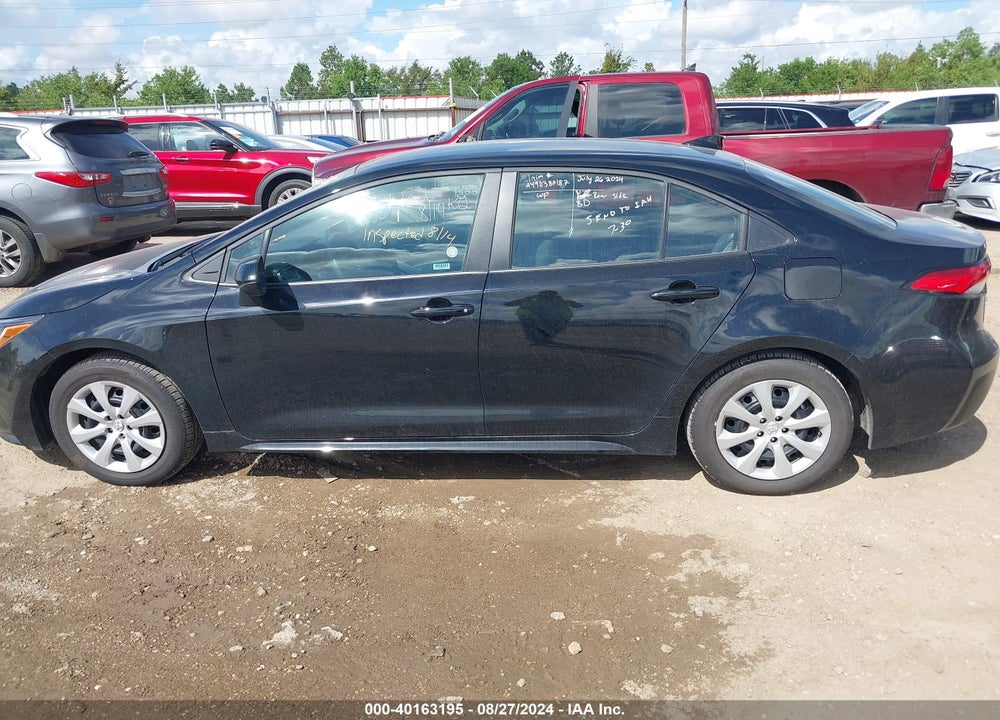 2024 TOYOTA COROLLA LE VIN: 5YFB4MDE4RP151081