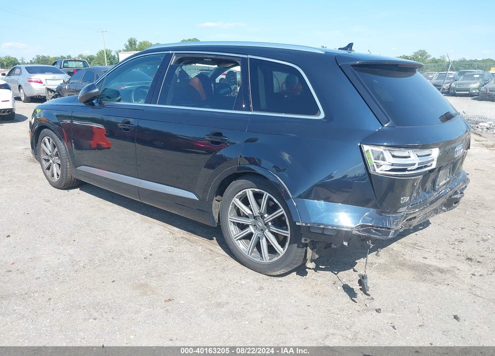 2017 AUDI Q7 3.0T PREMIUM VIN: WA1VAAF71HD039644