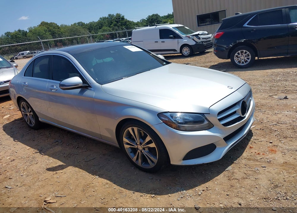 2017 MERCEDES-BENZ C 300 LUXURY/SPORT VIN: 55SWF4JB1HU203734