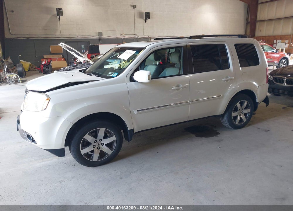 2012 HONDA PILOT TOURING VIN: 5FNYF4H94CB029115