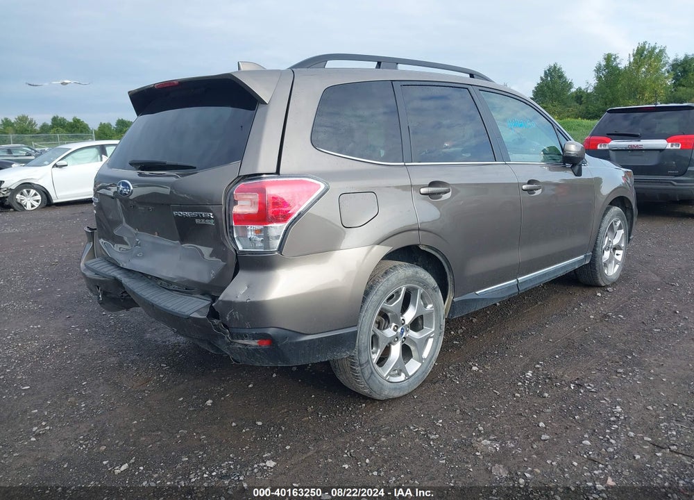 2017 SUBARU FORESTER 2.5I TOURING VIN: JF2SJAWC3HH515148