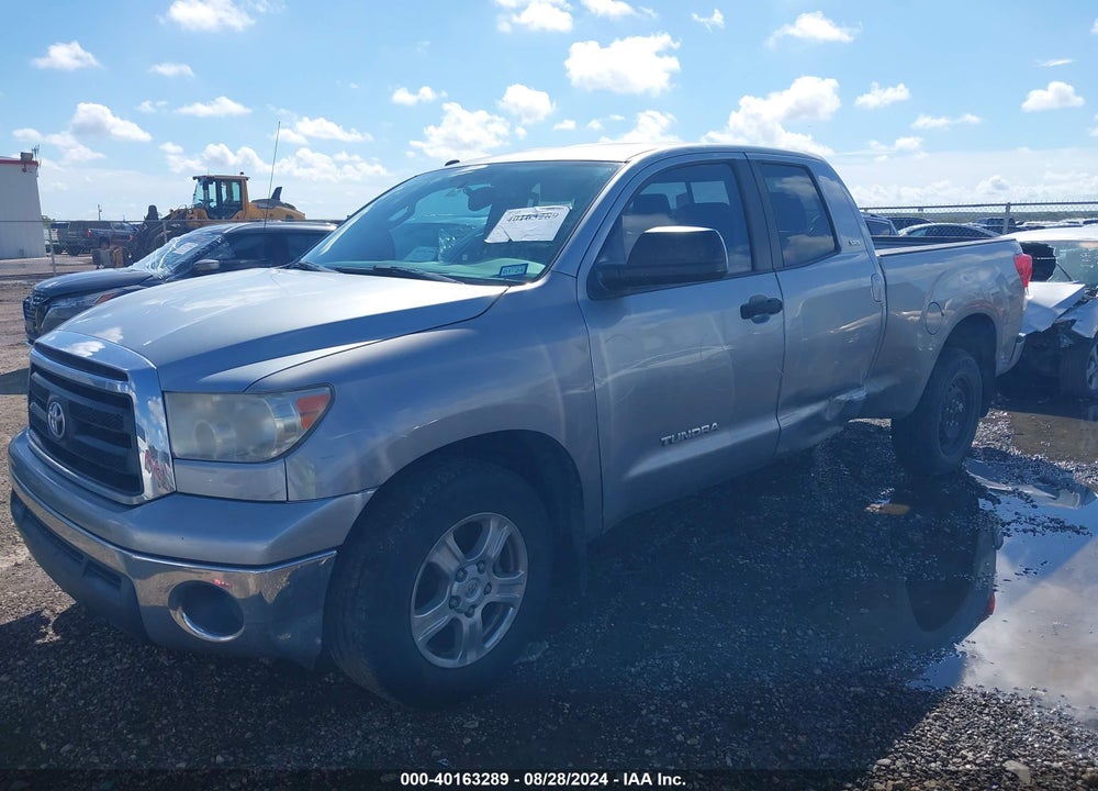 2011 TOYOTA TUNDRA GRADE 4.6L V8 VIN: 5TFUM5F12BX018948