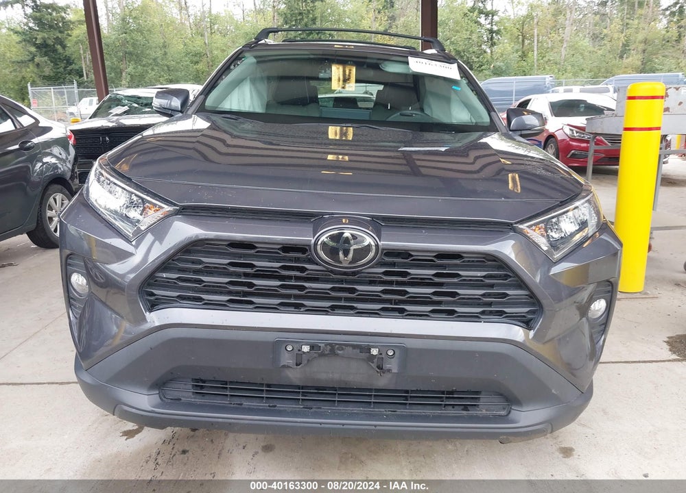 2021 TOYOTA RAV4 XLE VIN: 2T3P1RFV9MW141170