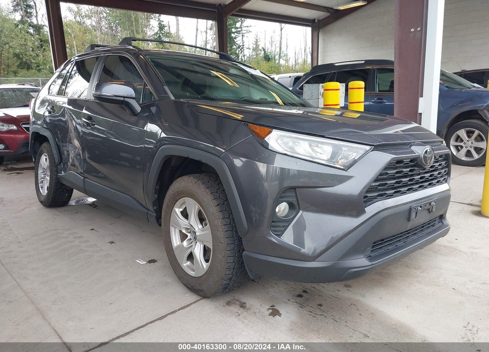 2021 TOYOTA RAV4 XLE VIN: 2T3P1RFV9MW141170