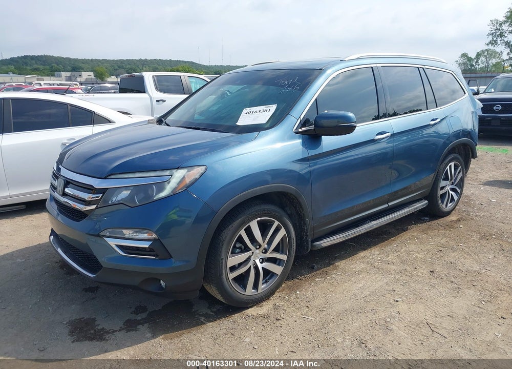 2017 HONDA PILOT TOURING VIN: 5FNYF6H92HB079983