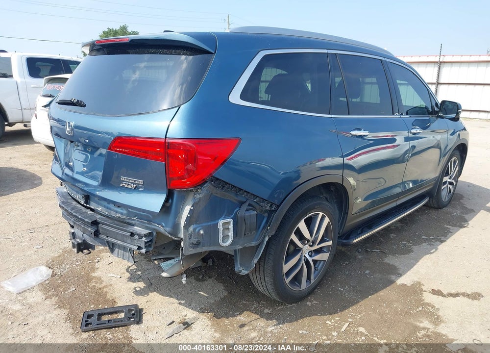 2017 HONDA PILOT TOURING VIN: 5FNYF6H92HB079983
