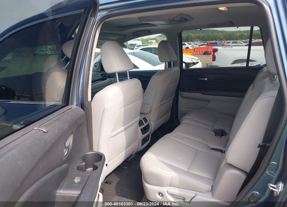2017 HONDA PILOT TOURING VIN: 5FNYF6H92HB079983