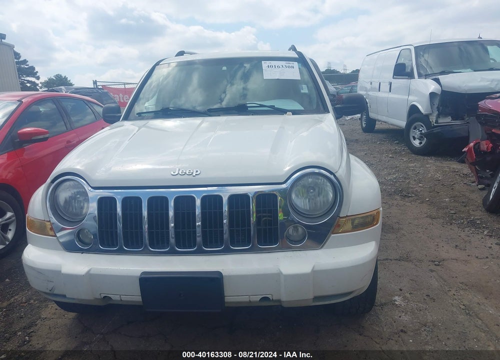 2006 JEEP LIBERTY VIN: 1J4GL58K26W174564