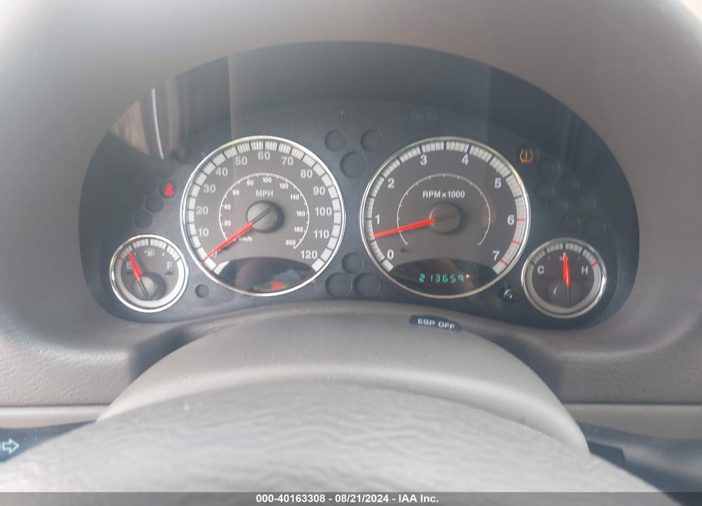 2006 JEEP LIBERTY VIN: 1J4GL58K26W174564