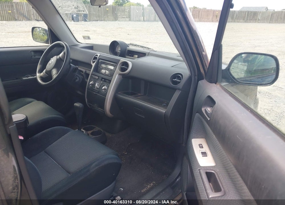 2006 SCION XB VIN: JTLKT324064117908