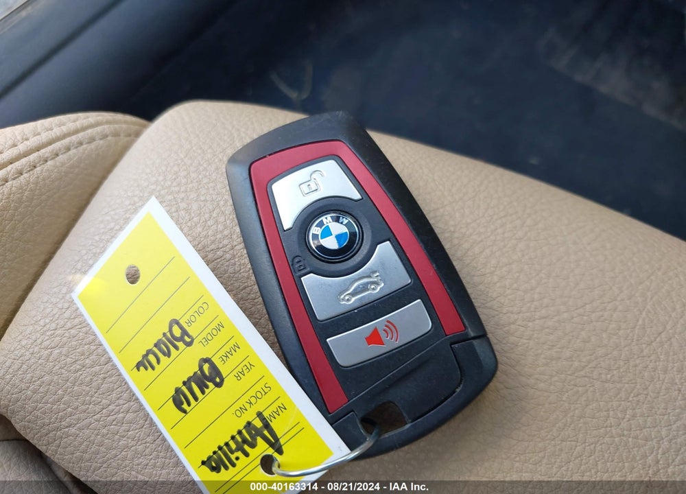 2017 BMW 330I XDRIVE VIN: WBA8D9G35HNU62738