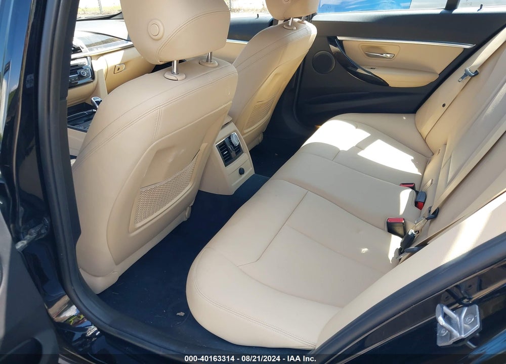 2017 BMW 330I XDRIVE VIN: WBA8D9G35HNU62738